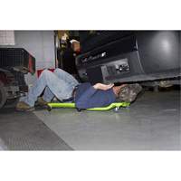 Sommier vert n&eacute;on &agrave; profil bas, en plastique robuste Checker Industrial Ltd.