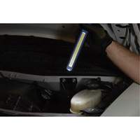 Lumi&egrave;re &eacute;troite, Crochet, Rechargeable, 500 lumens Checker Industrial Ltd.